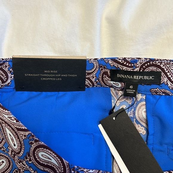 Banana Republic Avery cropped pant in paisley print, size 6 - Picture 2 of 2